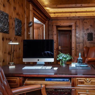 Hans Badrutt Suite