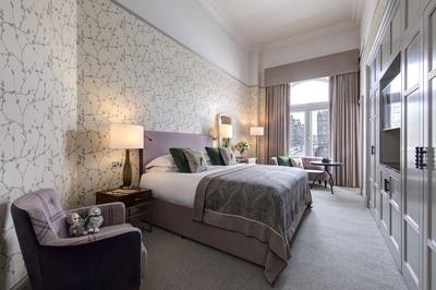 Executive Old Town View Room