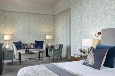 Junior Suite Castle View