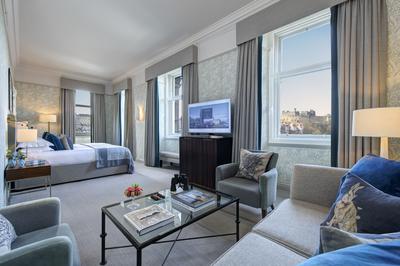 Junior Suite Castle View