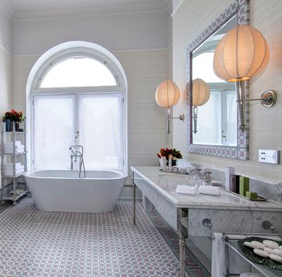 Scone And Crombie Bathroom