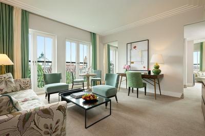 Signature Panoramic View Two Bedroom Suite