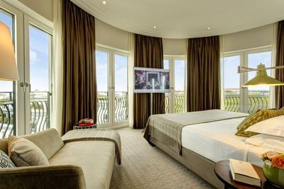 Signature Park View Two Bedroom Suite