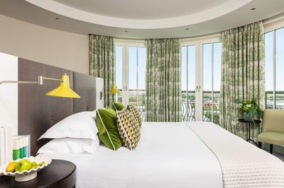 Lord Forte Suite