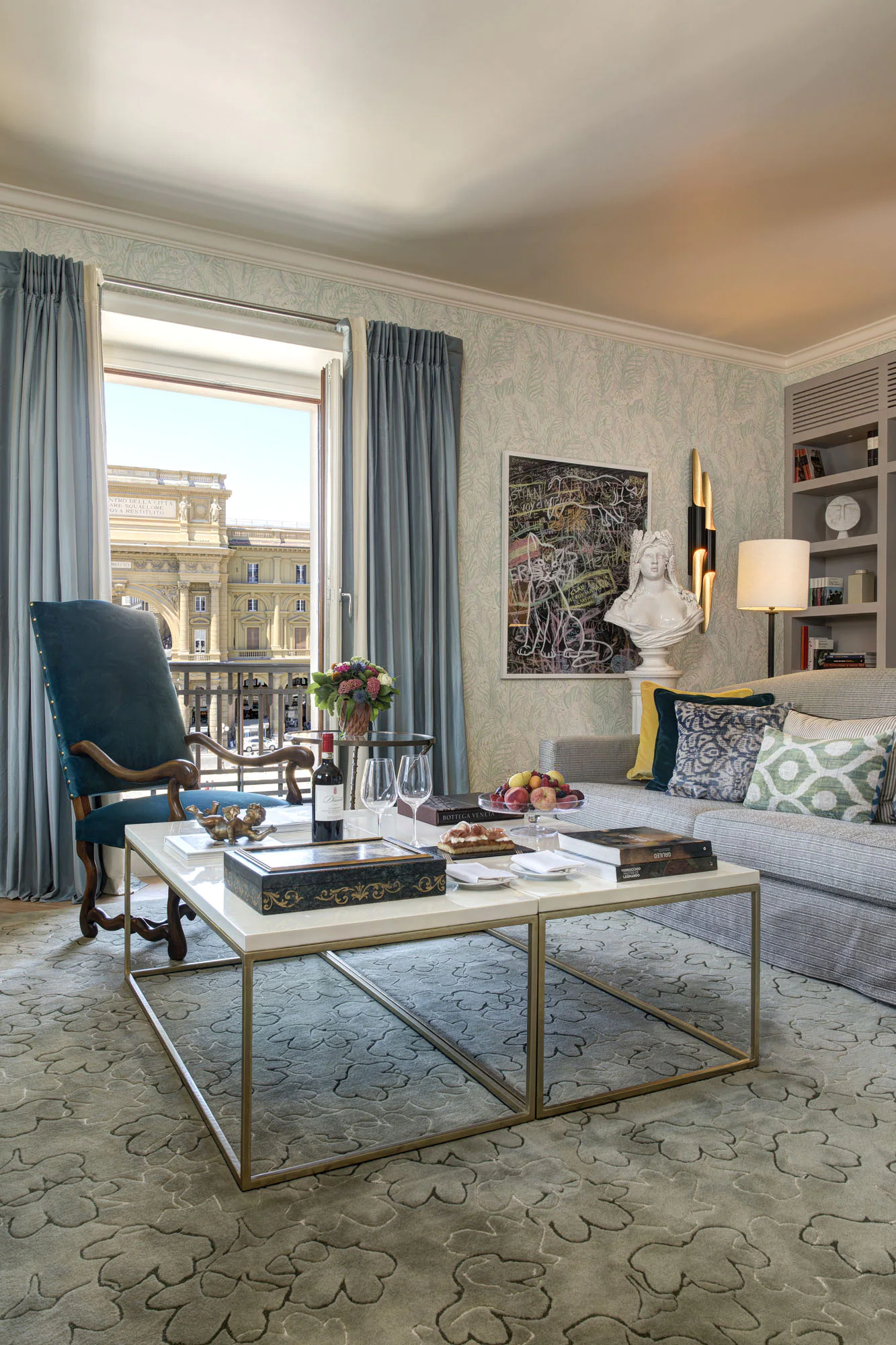 Grand View Suite