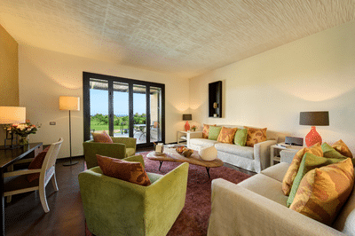 Pool Suite