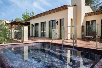 Villa Provence - 2 Bedroom