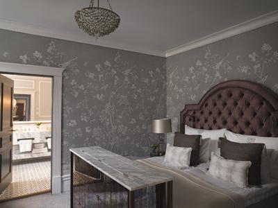 Signature Suite Bedroom