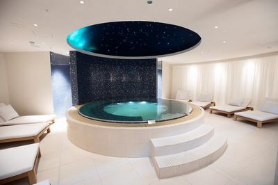 Spa hot soaking Pool