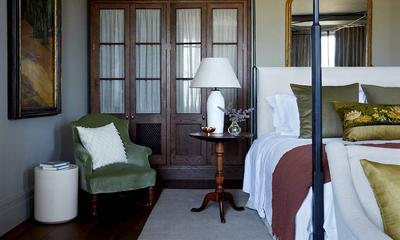 Lake Room