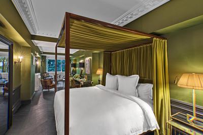 Collection Suite (Junior Suite)