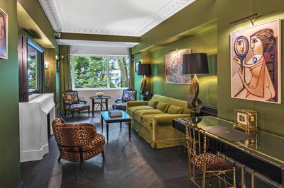 Collection Suite (Junior Suite)