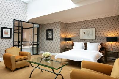 Parisian Suite