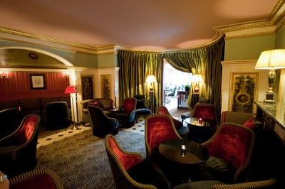 Wilde's Lounge