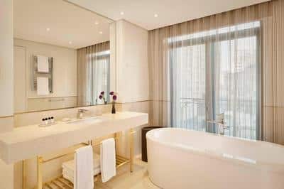 Grand Deluxe Room