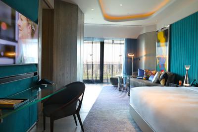 Wonderful Room, 1 King, City View, Balcony