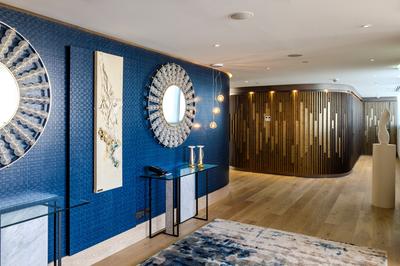 Diamond Suite