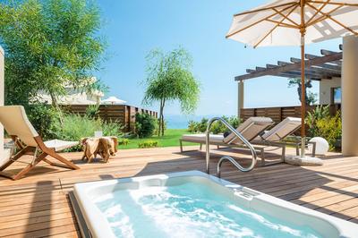 Pavilion Retreat Sea View Deck