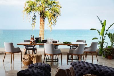 Domes Miramare Raw Bar