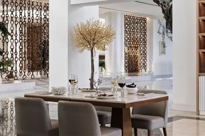 CFULC Makris Degustation Restaurant