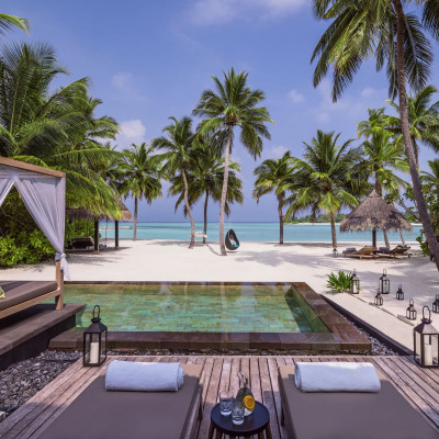 Grand Beach Villa with Pool
