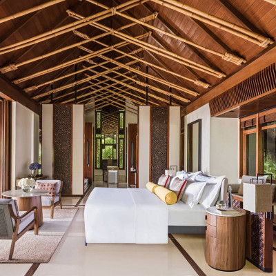 Grand Beach Villa with Pool