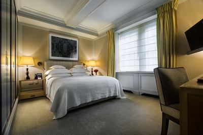 Courtyard Junior Suite