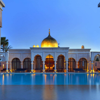 Palais Namaskar image