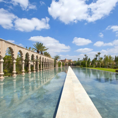 Palais Namaskar image