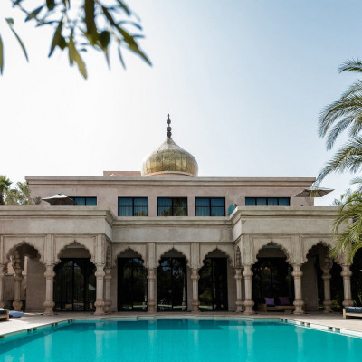 Palais Namaskar image