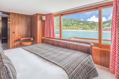 Captains Room