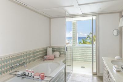 Villa de France - 5 Bedrooms