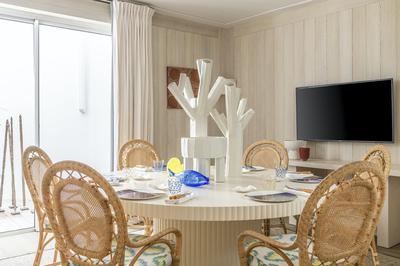 Villa de France - 5 Bedrooms