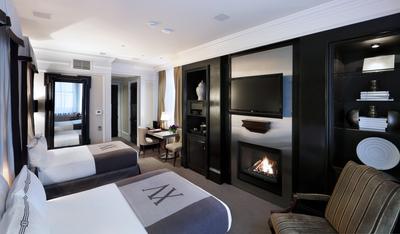 Double Contemporary Classic