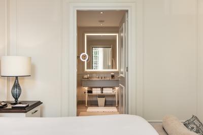 Grand Premier Room - Canal View