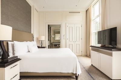 1-Bedroom Suite