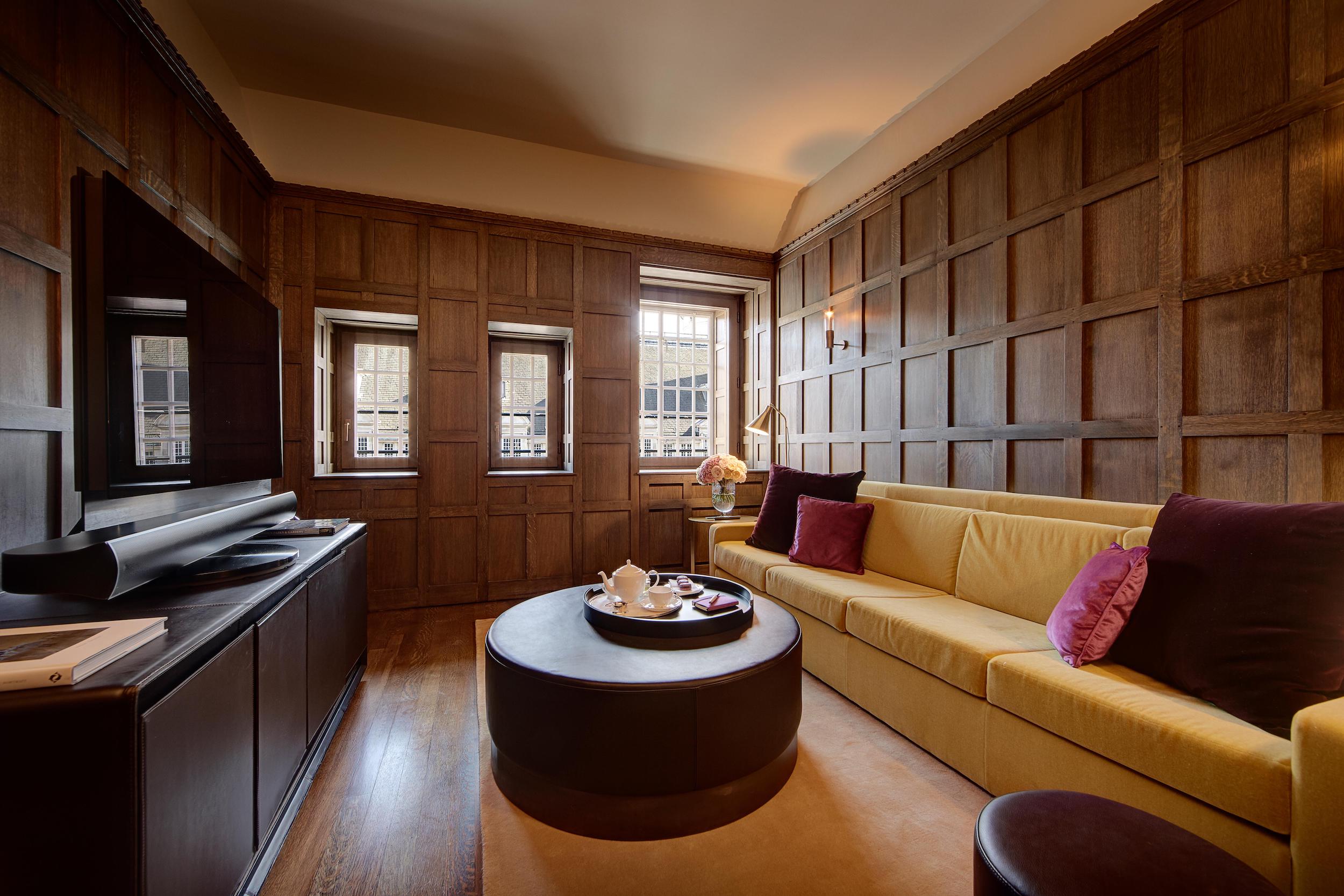 Tudor Suite
