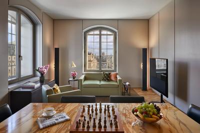 Regent Suite