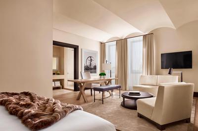 Loft Suite