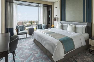 Deluxe Lake View Room