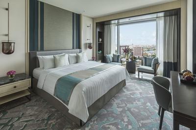 Horizon Club Lake View Room