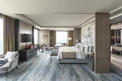 Shangri-La Suite
