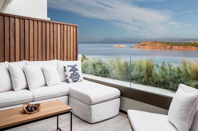 Nafsika Sea-View One-Bedroom Suite