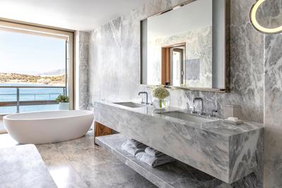 Arion Sea View Room