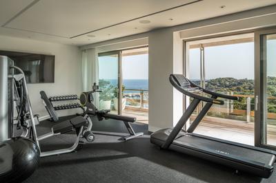Arion Riviera Suite