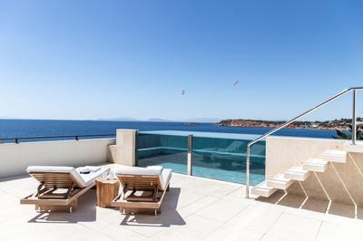 Nafsika Ambassador Suite
