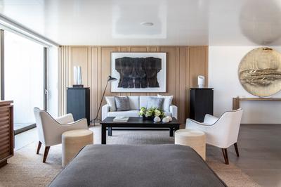 Nafsika Ambassador Suite