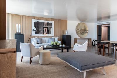 Nafsika Ambassador Suite