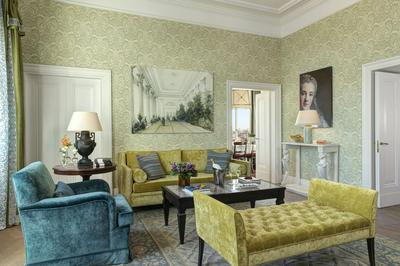 De la Ville Penthouse Suite