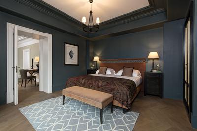Panoramic Suite with Terrace